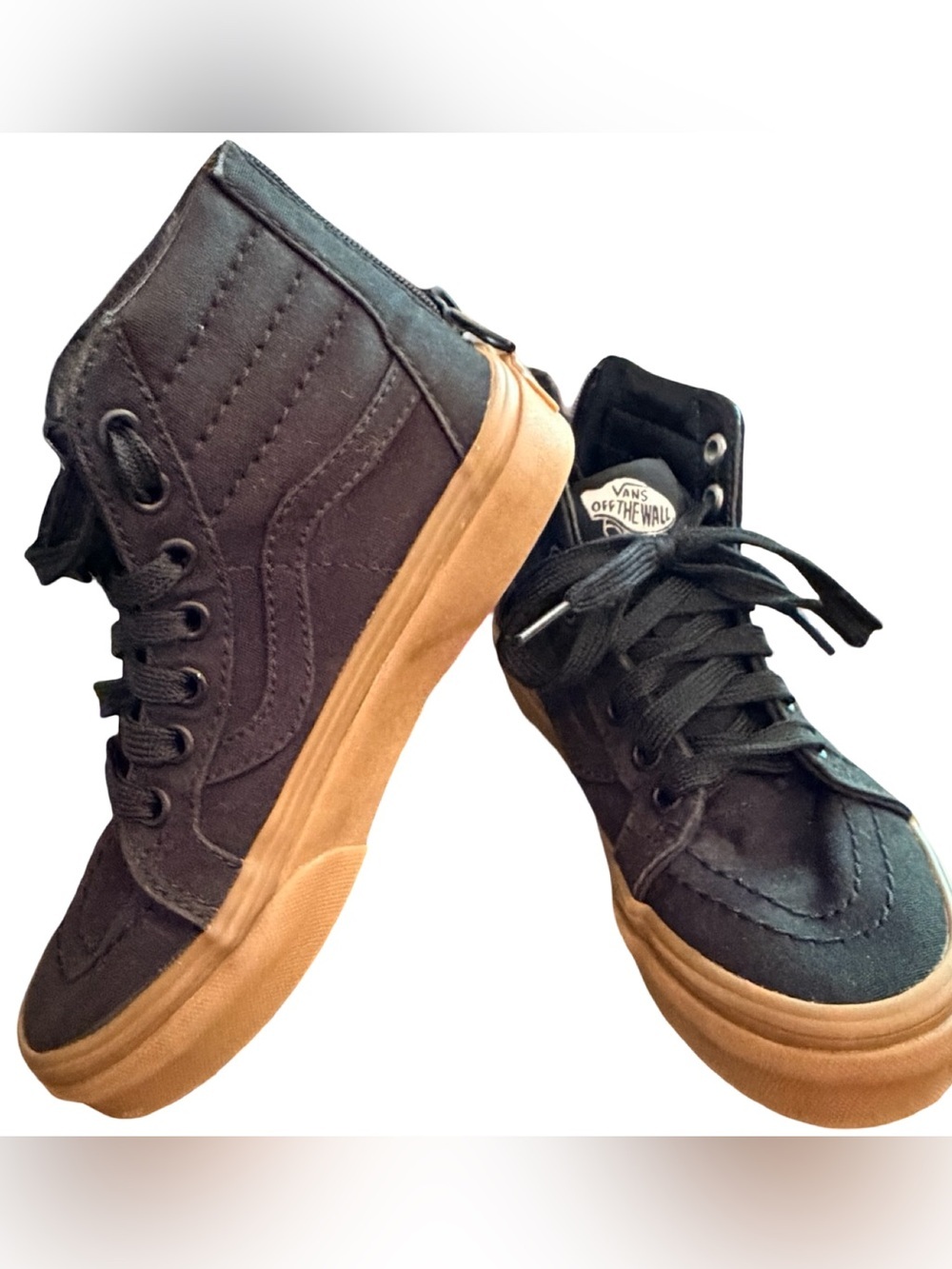 Vans Sk8-Hi Kids 12.5 Black on Black/ Gum Sole/ Back Zip